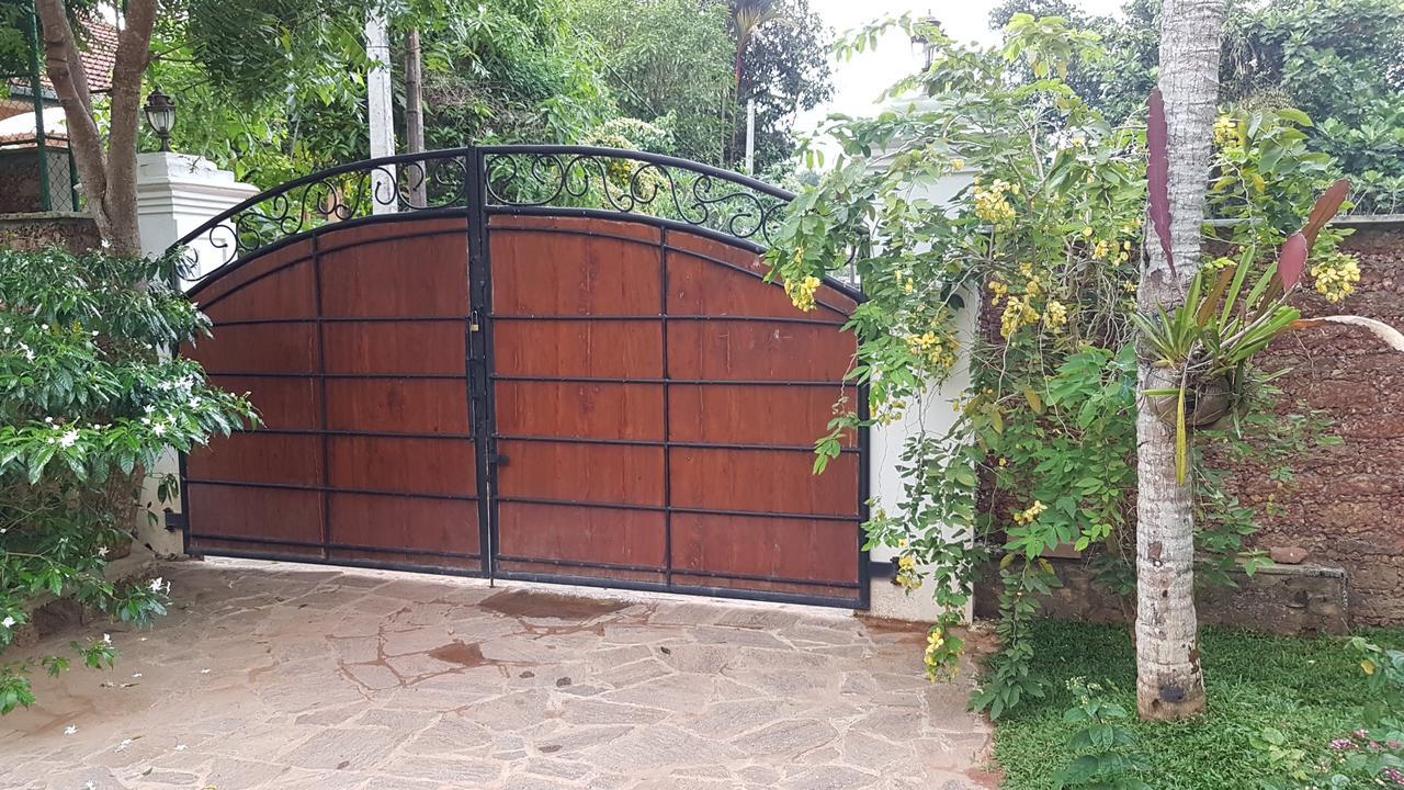 Siriniwasa Luxury Villa With Private Pool Induruwa Εξωτερικό φωτογραφία